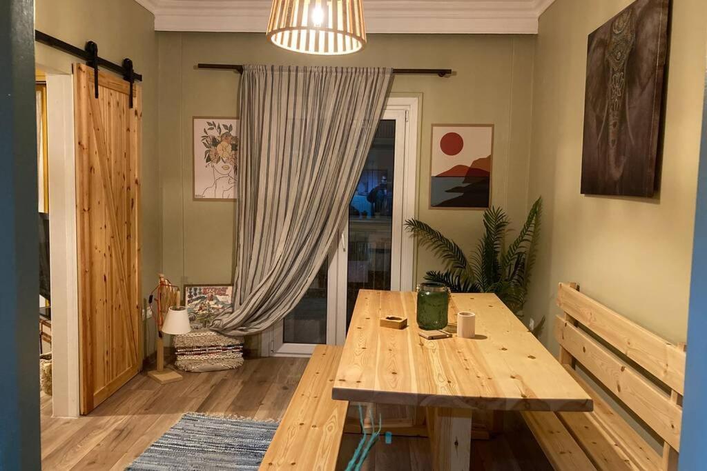 Bohemian Living Apartment เทสซาโลนิกิ ภายนอก รูปภาพ